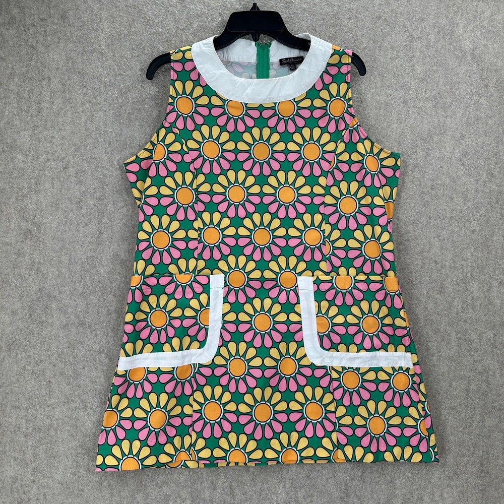 Smak Parlour Womens 1X Floral Daisy Mini Dress Green Pink Mod Retro 60s Shift